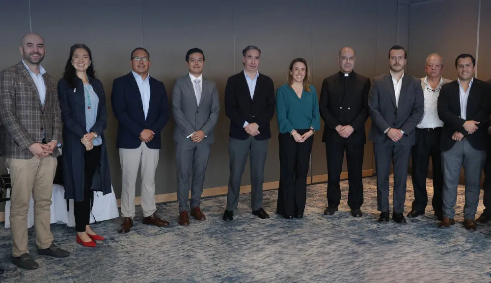 Directivos concluyen programa de Innovación Estratégica para la Alta Dirección